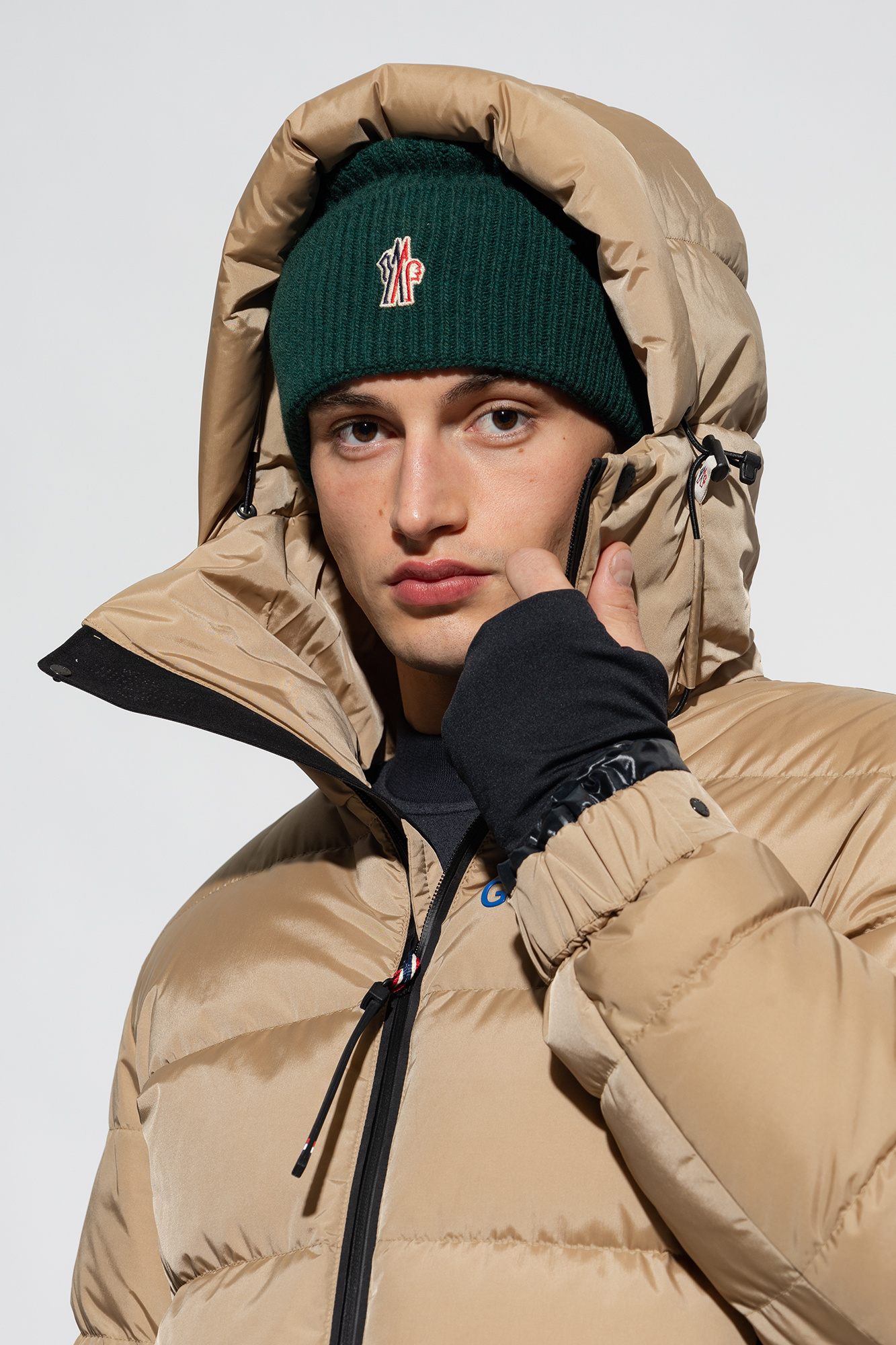 Moncler sales apres ski